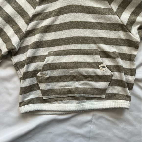 Easy Peasy Cozy Green Striped Hoodie and Pants Set Size 6-9 Months - Picture 6 of 16